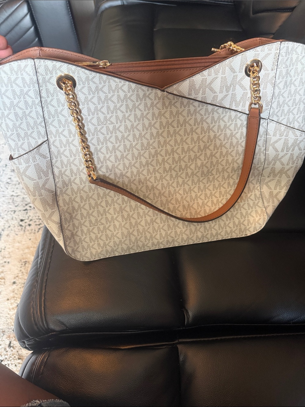 Michael Kors White & Brown Logo Chain-Handle Tote - Picture 3 of 5